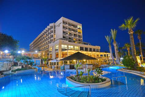 Hotel in Larnaca Cyprus .